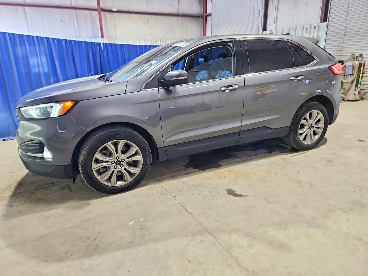 2023 FORD EDGE TITANIUM  