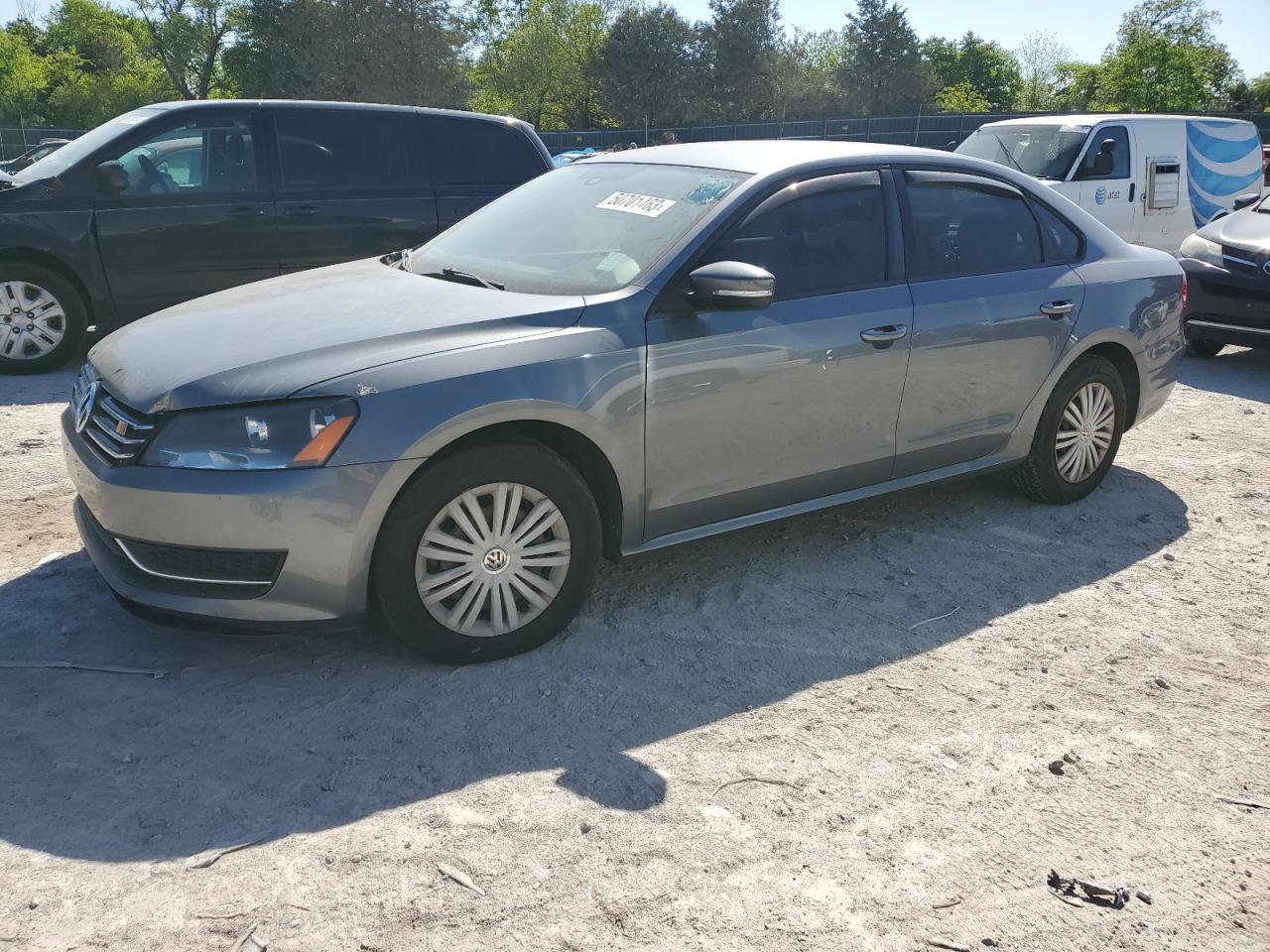 2014 VOLKSWAGEN PASSAT S