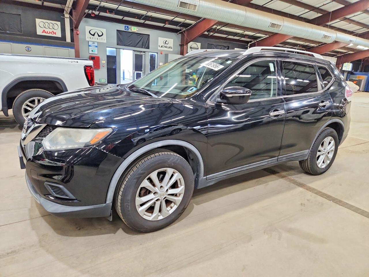 2015 NISSAN ROGUE SL