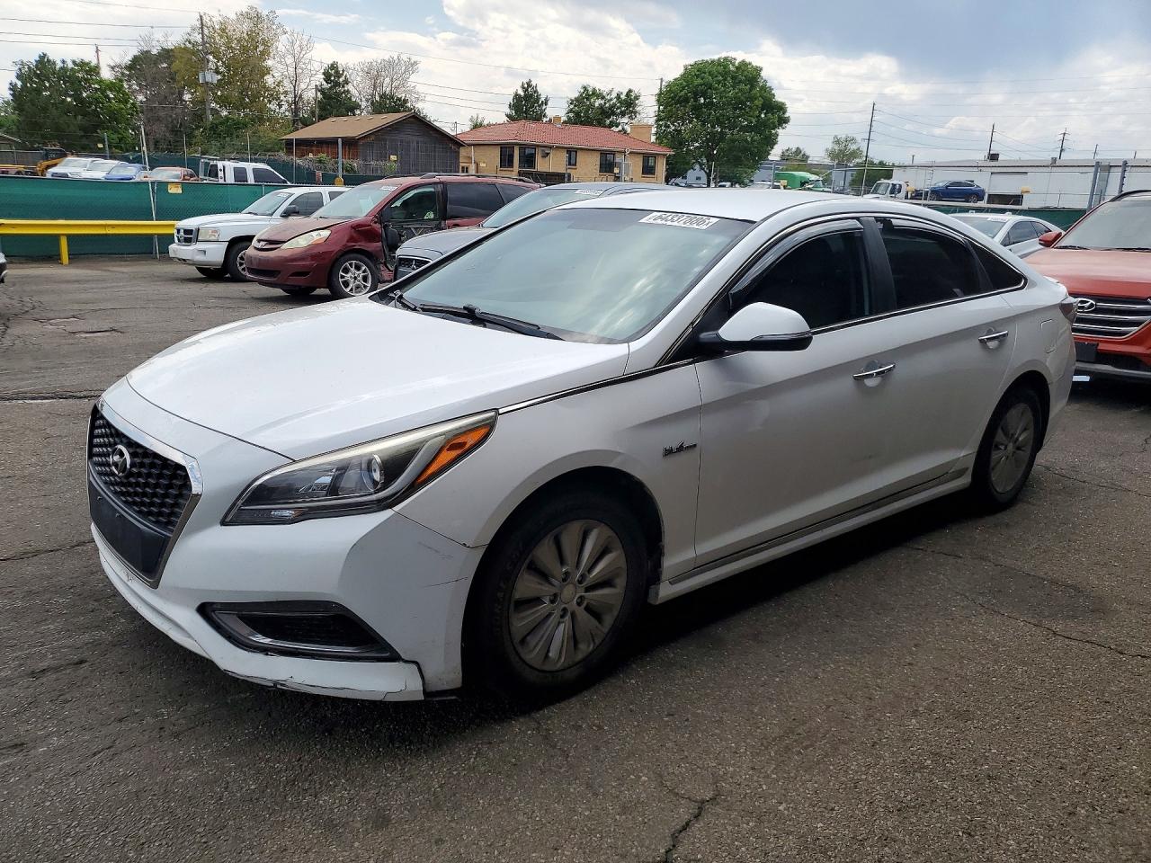 2017 HYUNDAI SONATA HYBRID SE  