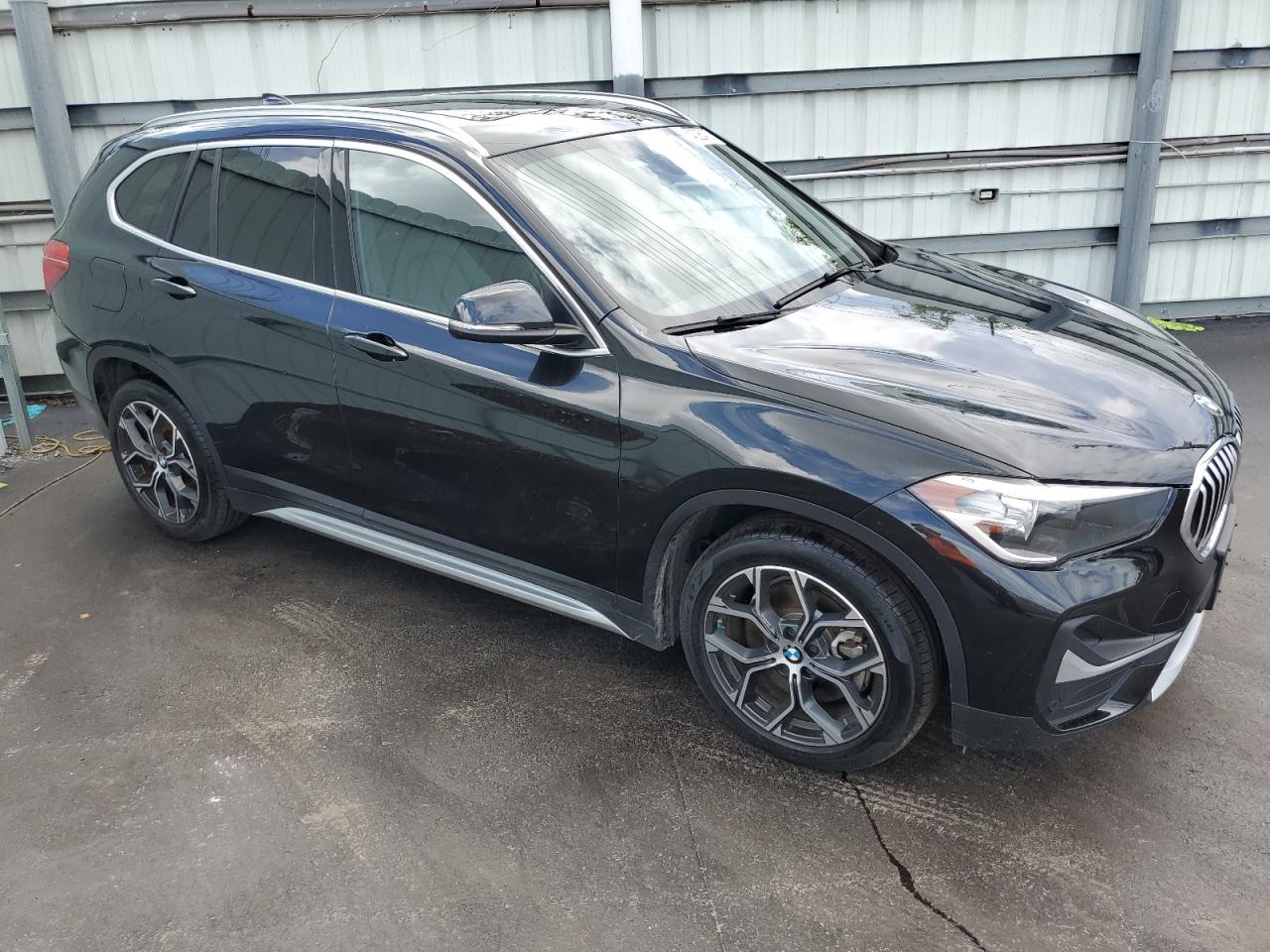 2021 BMW X1 XDRIVE28I