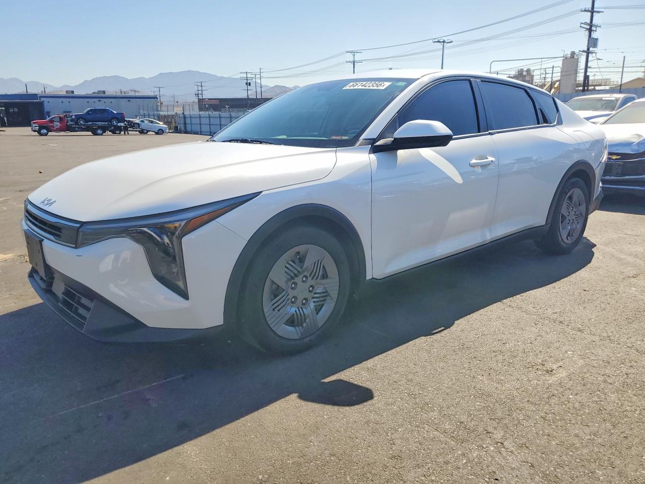 2025 KIA K4 LX  