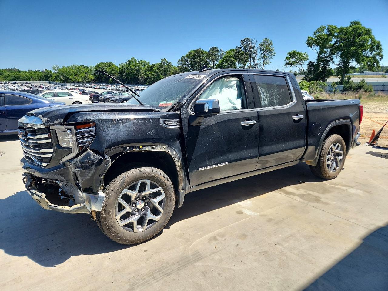 2023 GMC SIERRA K1500 SLT  