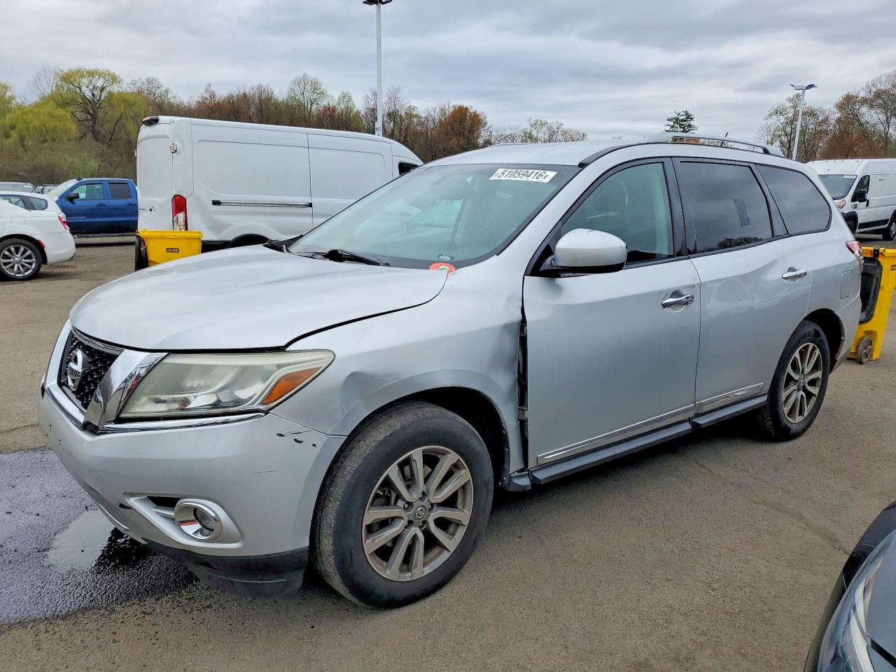 2014 NISSAN PATHFINDER SV  