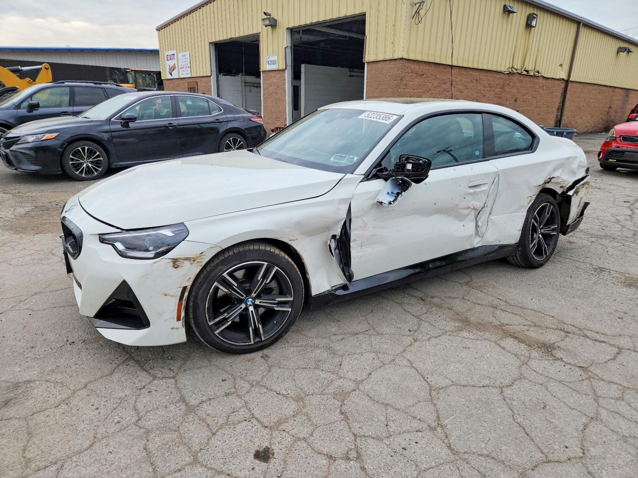 2024 BMW 230XI   