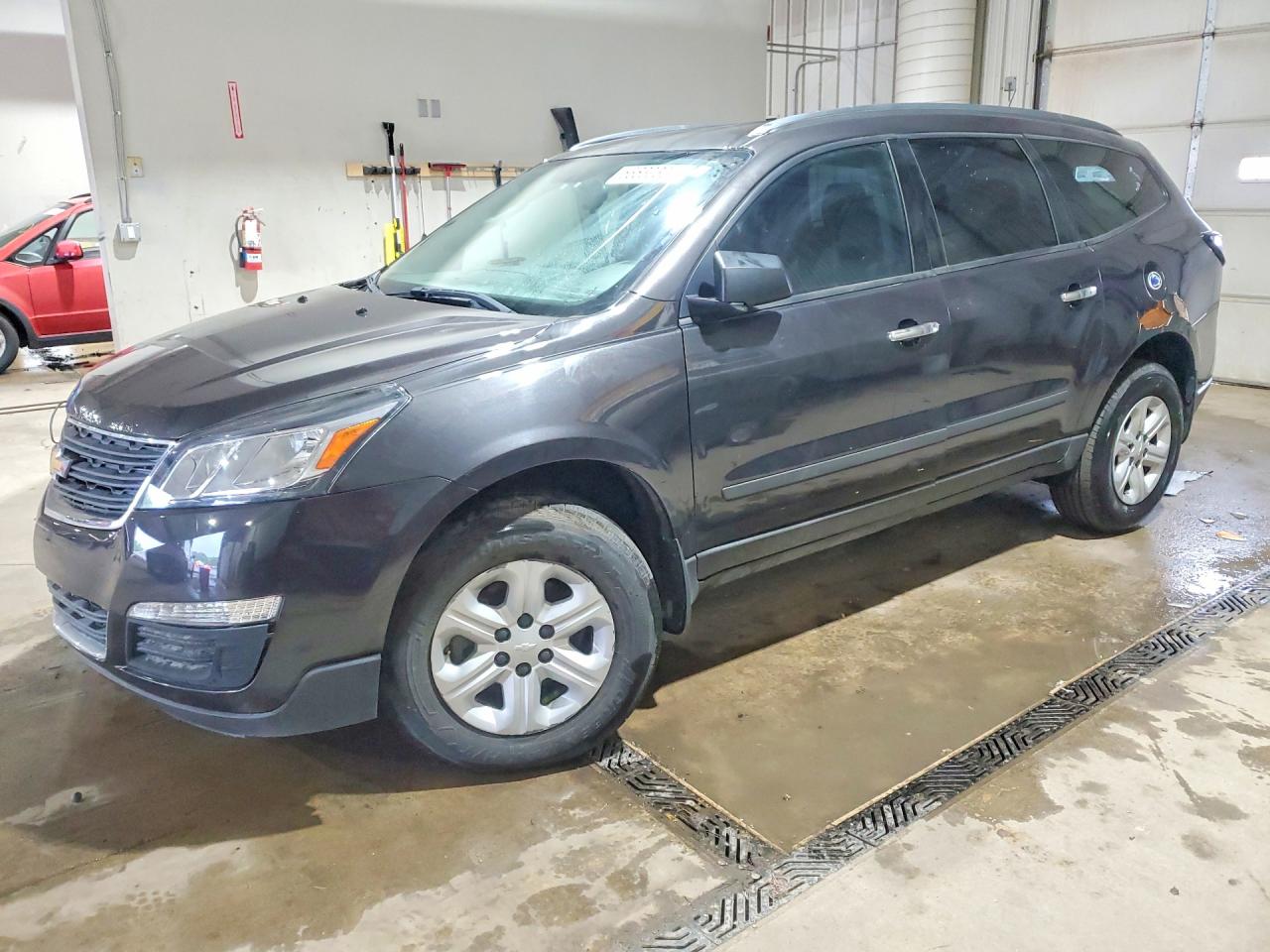 2017 CHEVROLET TRAVERSE LS  