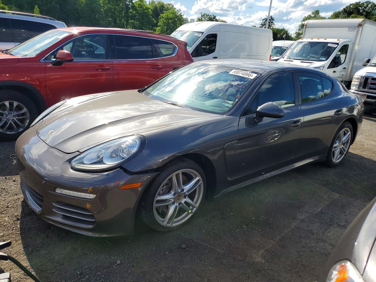 2015 PORSCHE PANAMERA 2  