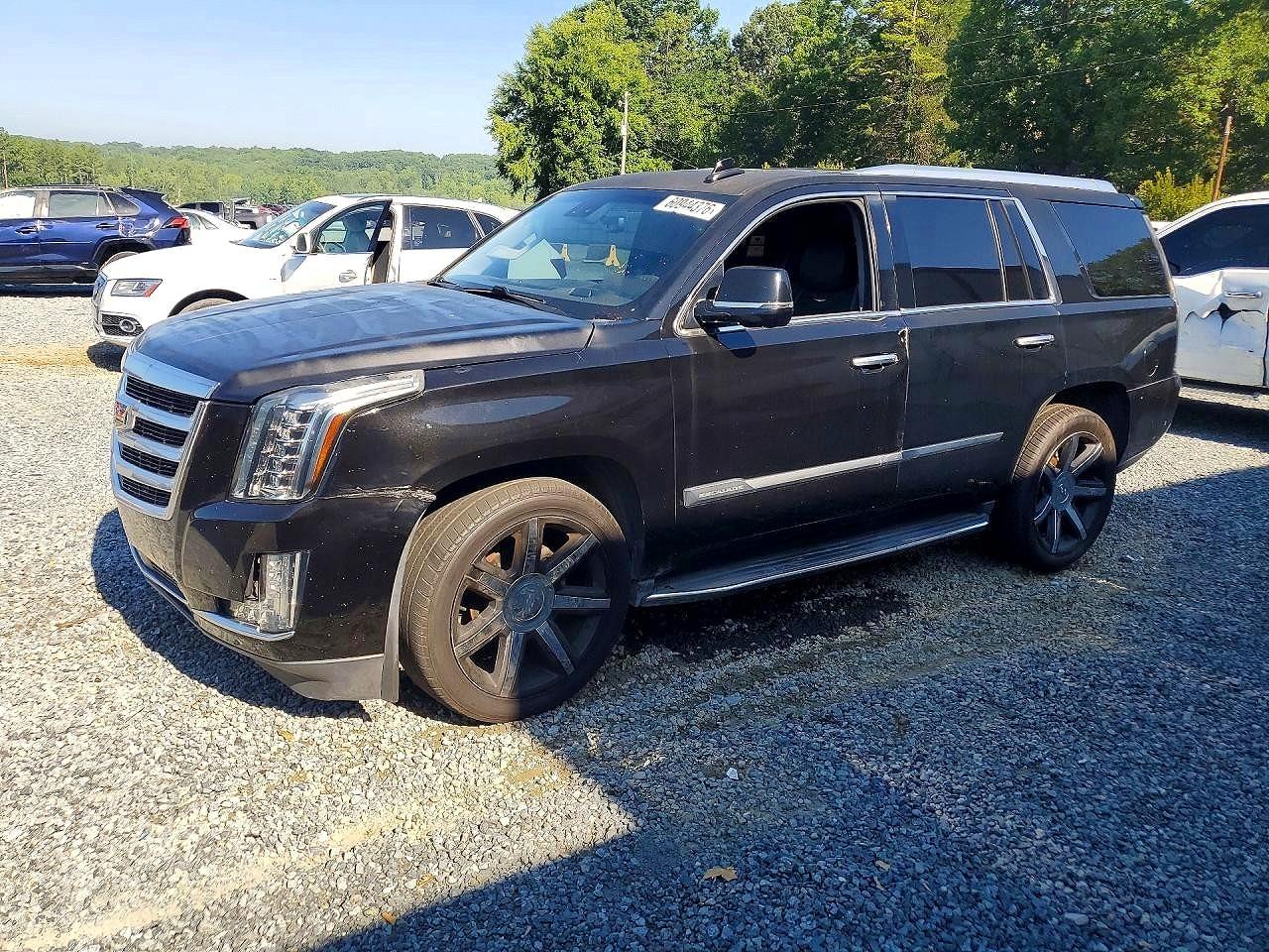 2017 CADILLAC ESCALADE LUXURY  