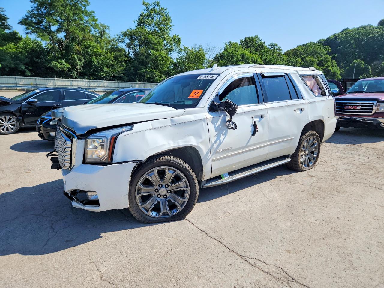 2016 GMC YUKON DENALI  