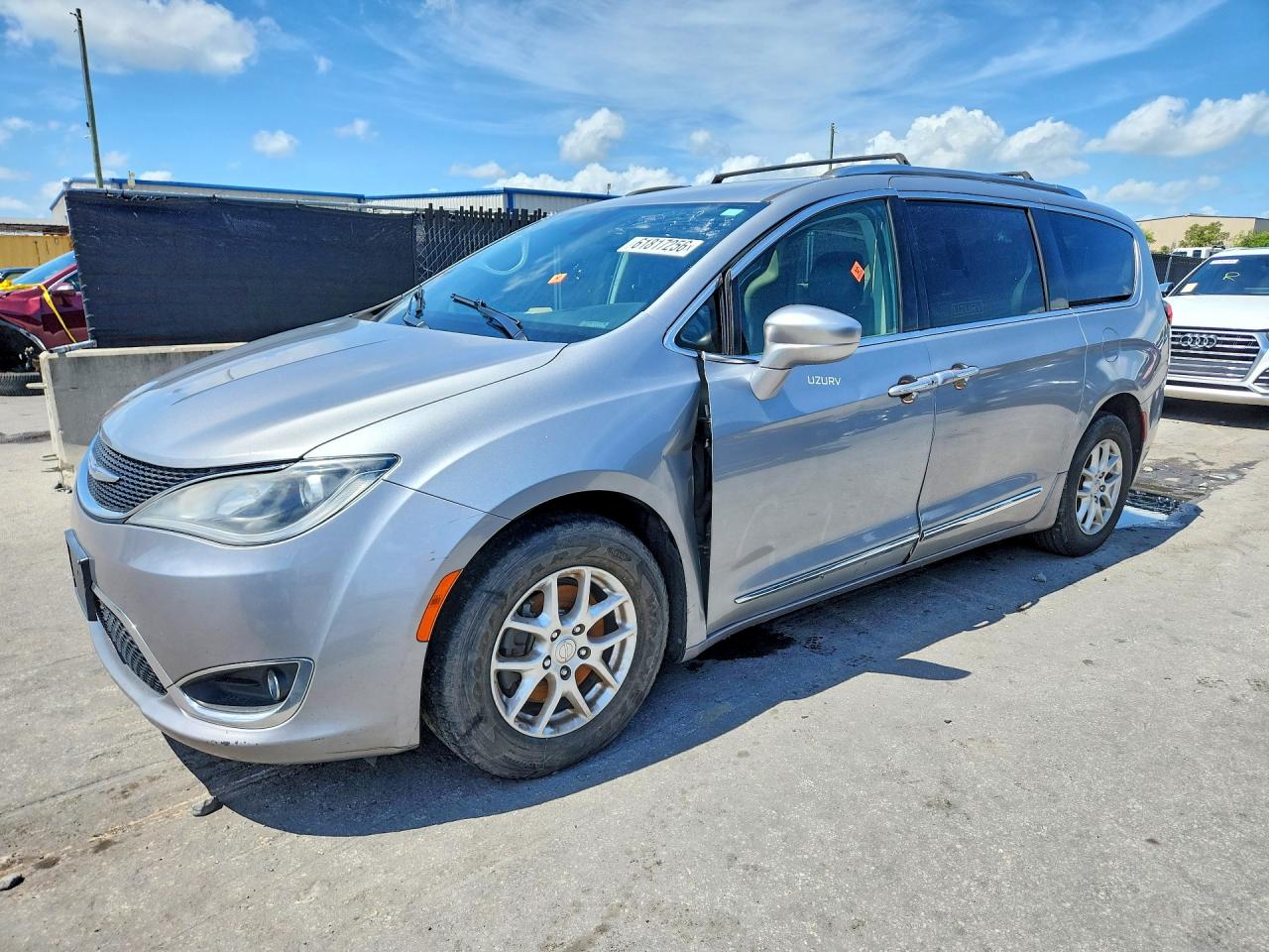 2020 CHRYSLER PACIFICA TOURING L  