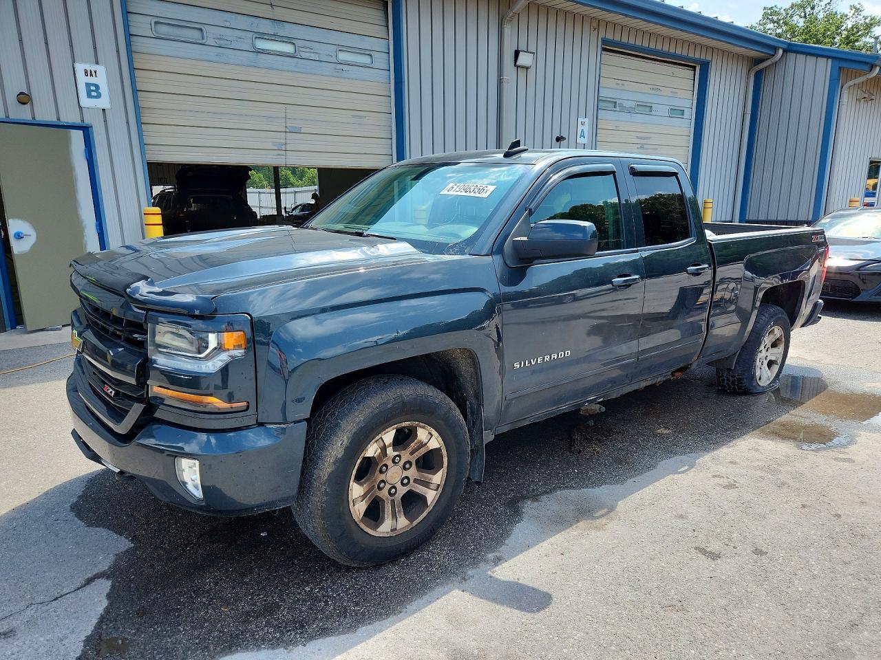 2017 CHEVROLET SILVERADO K1500 LT  