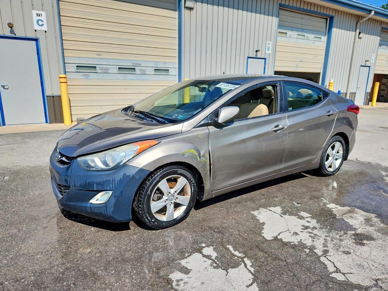 2013 HYUNDAI ELANTRA GLS  