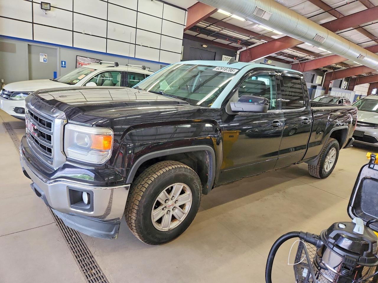 2015 GMC SIERRA K1500 SLE  
