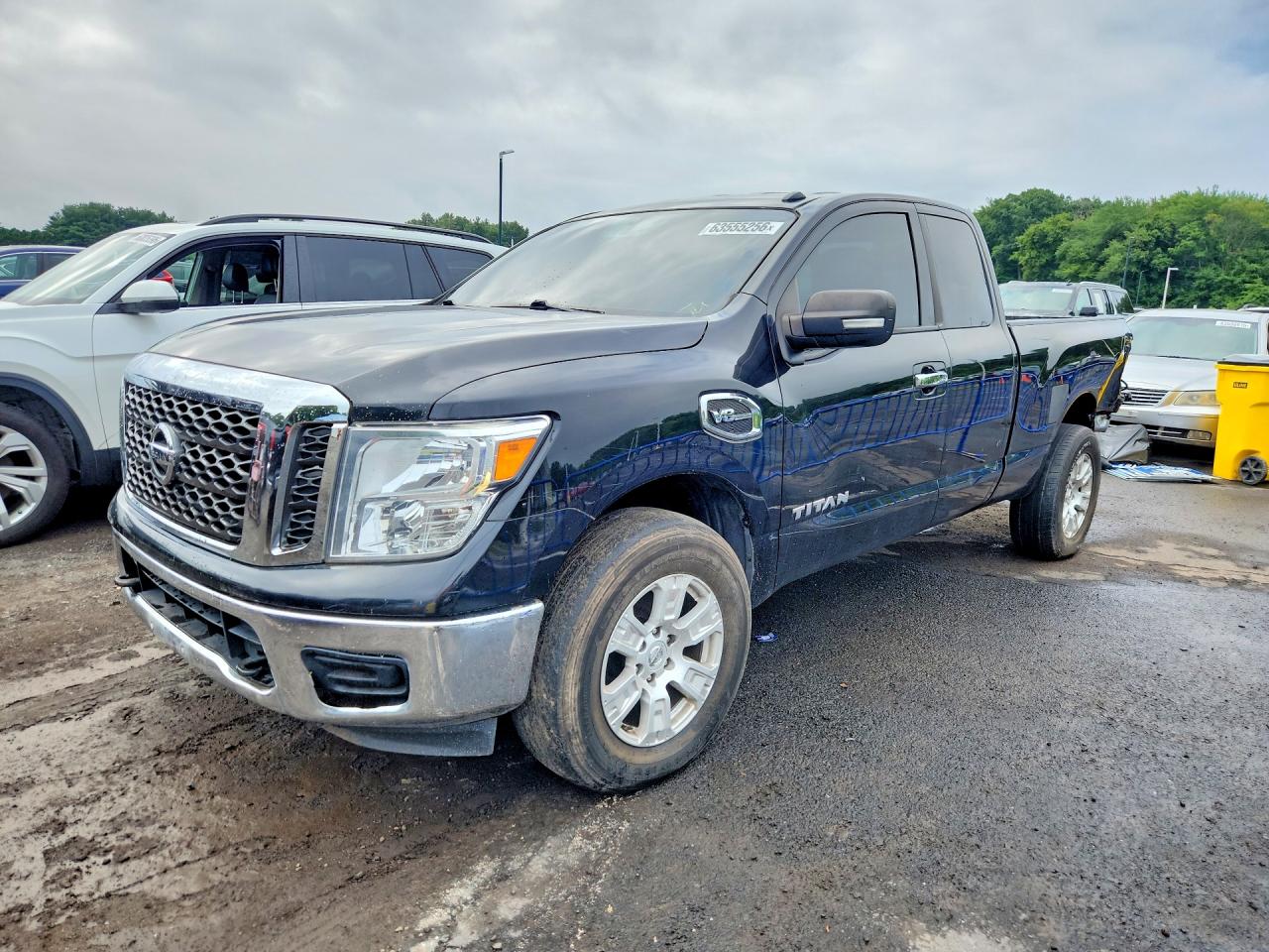2017 NISSAN TITAN S  