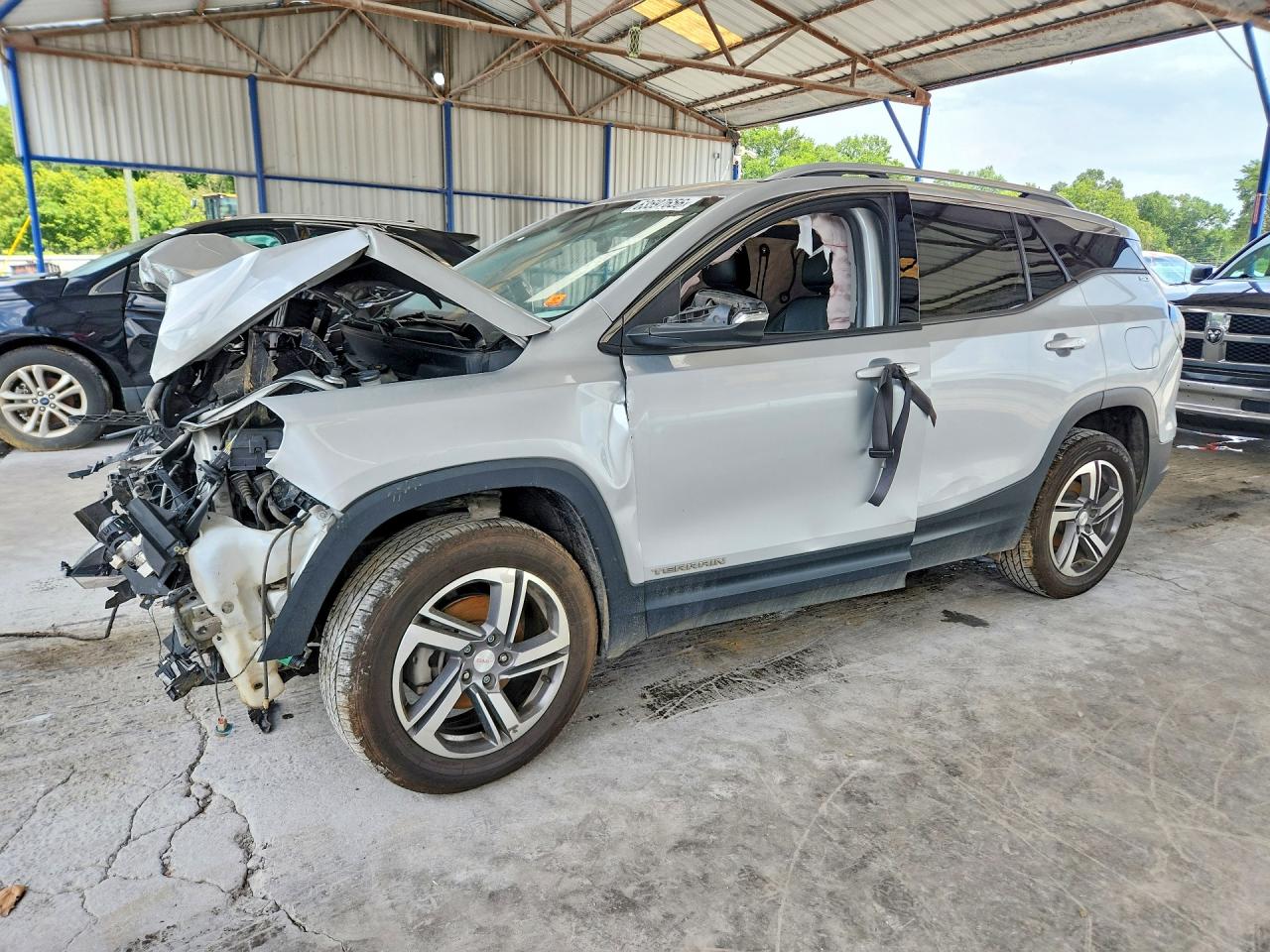 2019 GMC TERRAIN SLT  