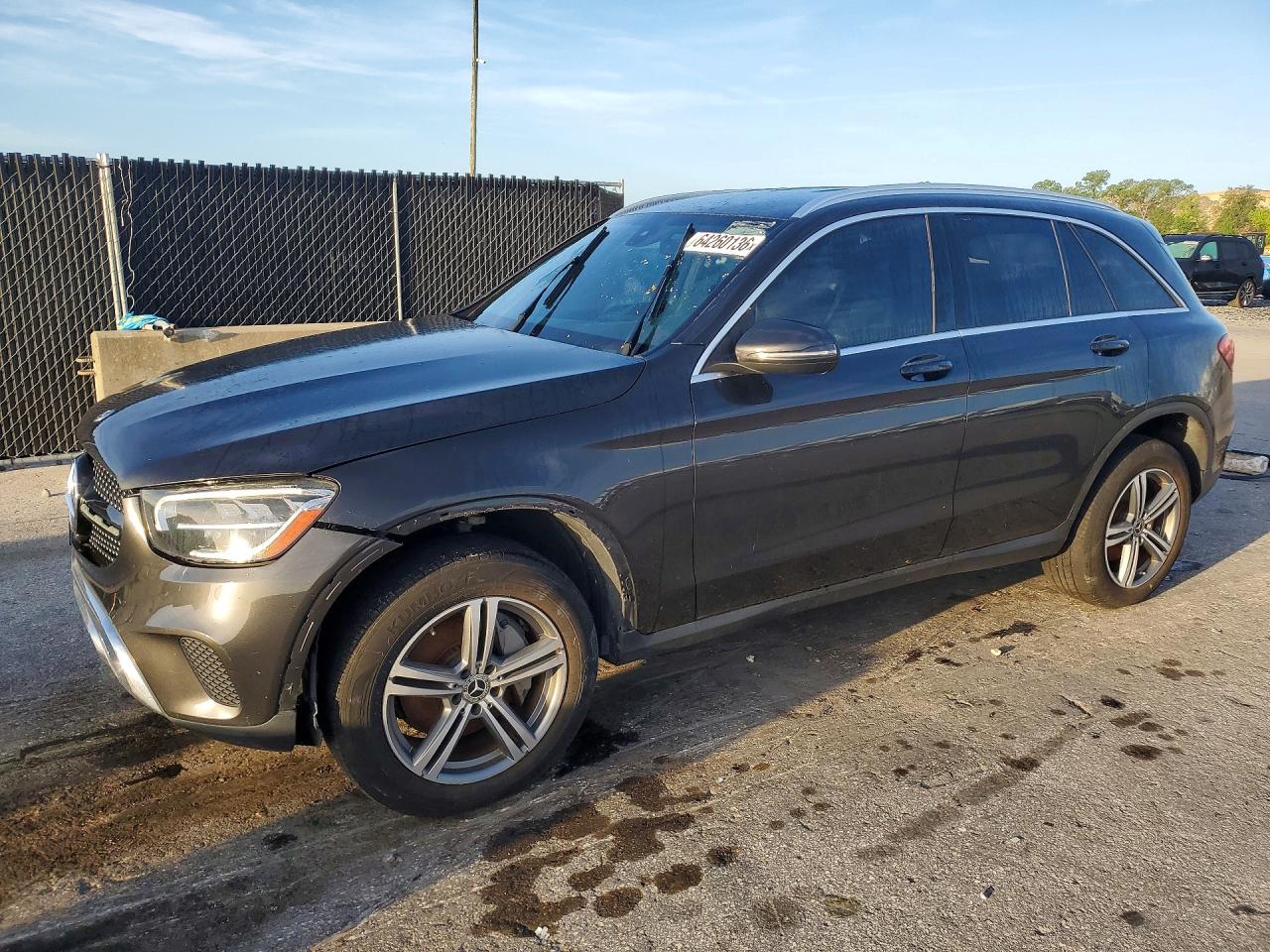 2020 MERCEDES-BENZ GLC 300  