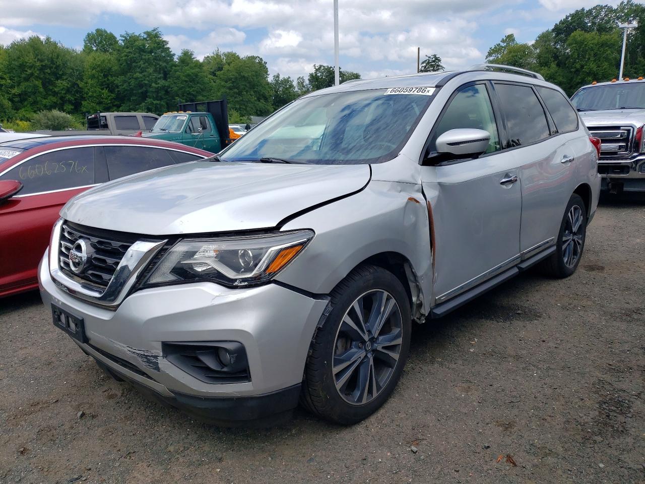 2019 NISSAN PATHFINDER PLATINUM  