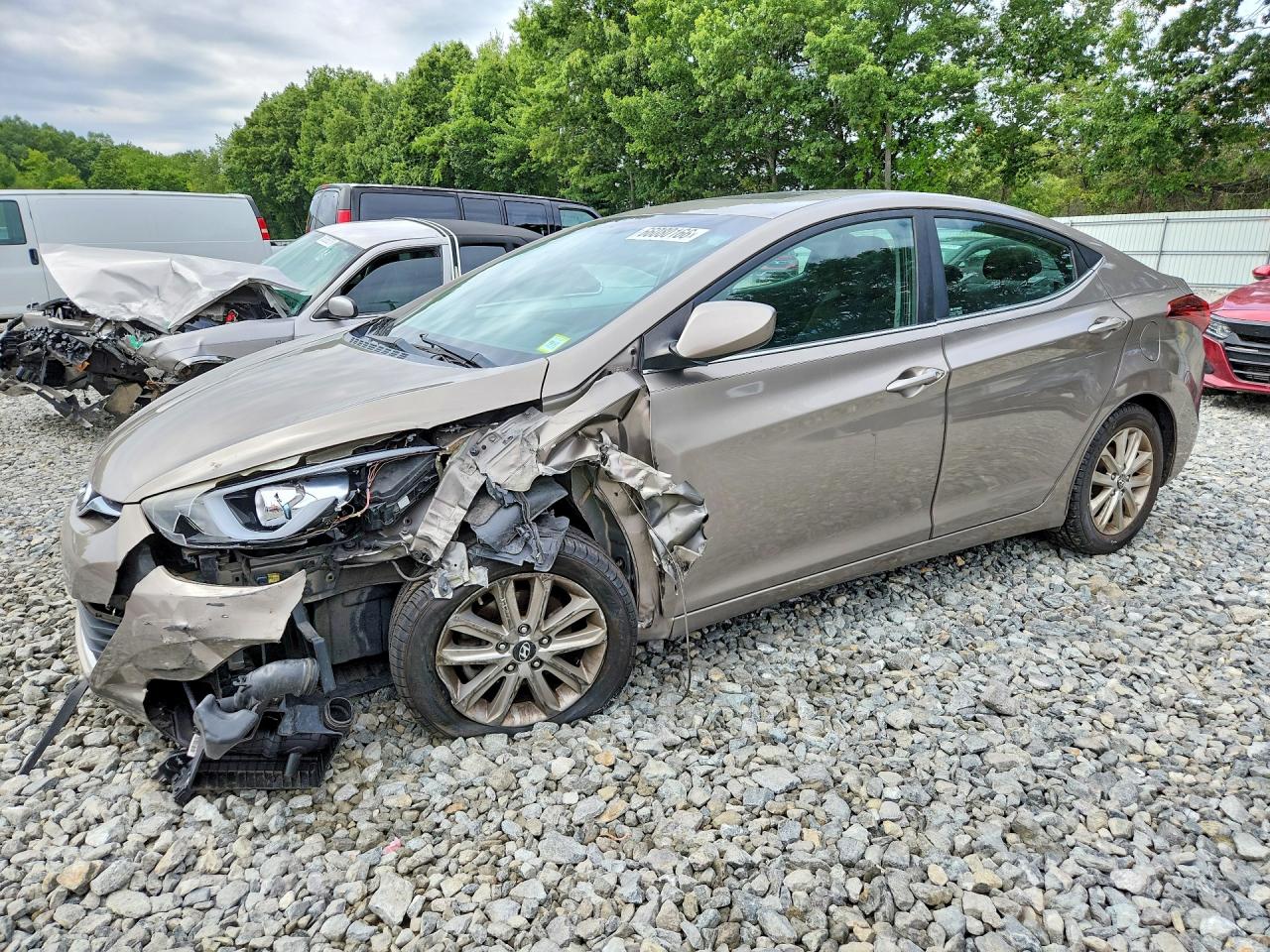 2015 HYUNDAI ELANTRA SE  
