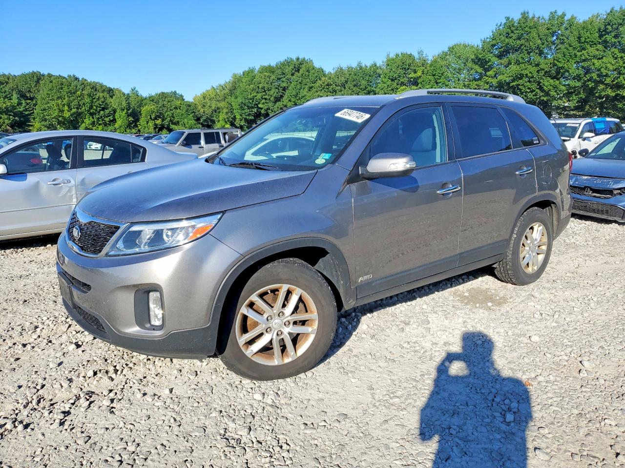 2014 KIA SORENTO LX  