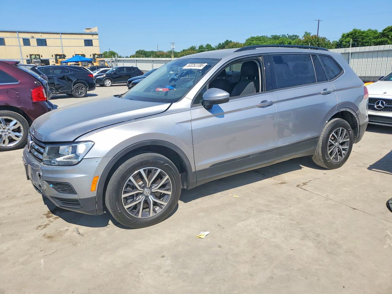 2021 VOLKSWAGEN TIGUAN S  