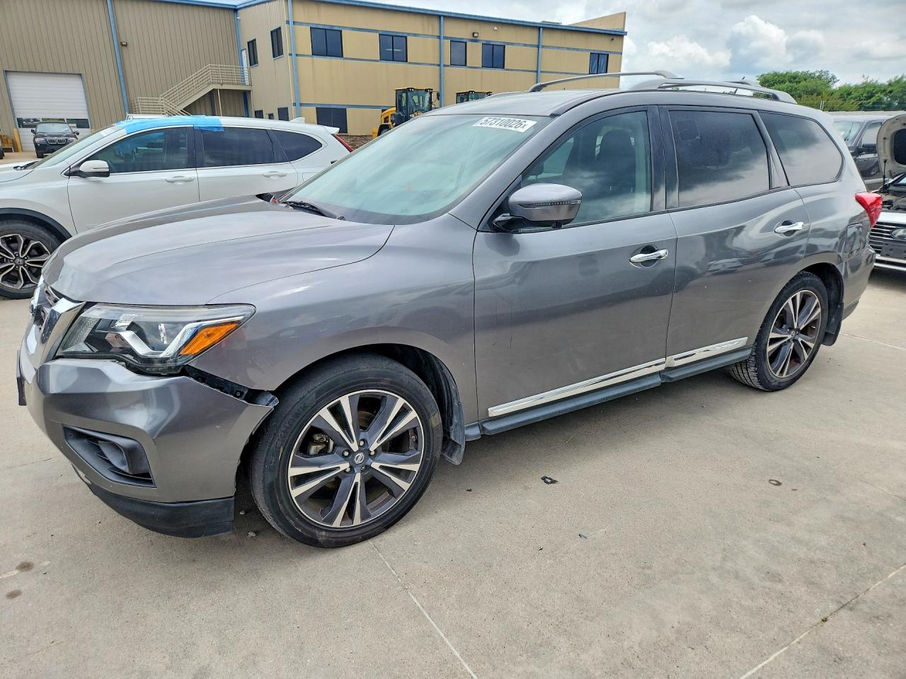 2017 NISSAN PATHFINDER PLATINUM  