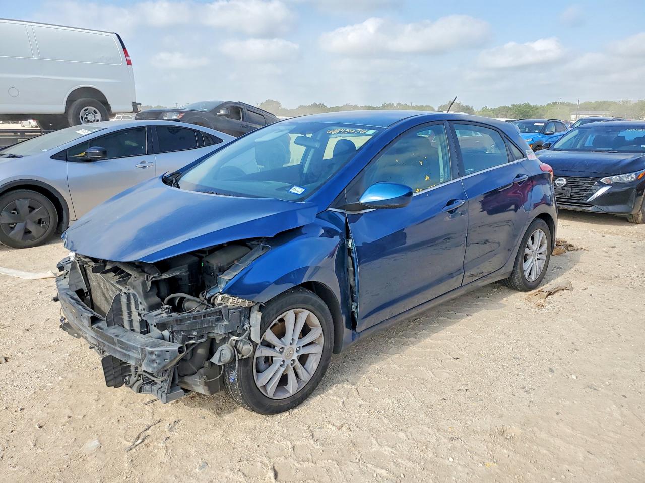 2014 HYUNDAI ELANTRA GT BASE  