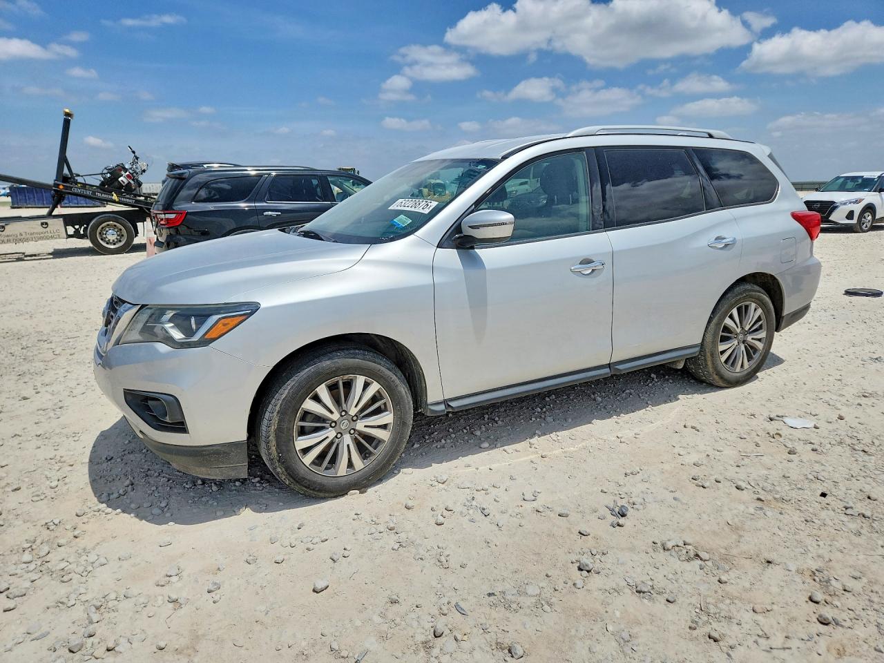 2020 NISSAN PATHFINDER SV  