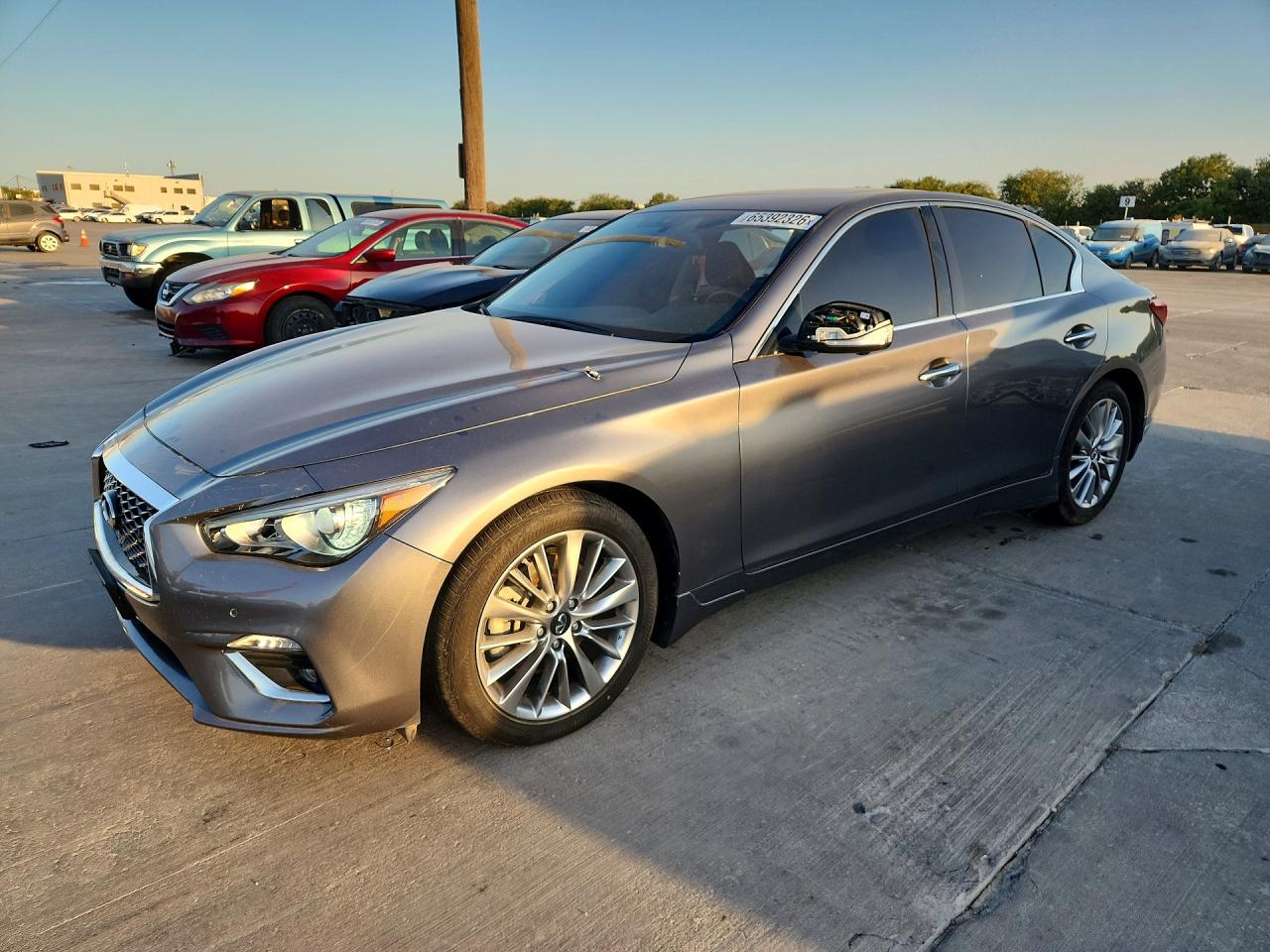 2022 INFINITI Q50 LUXE  