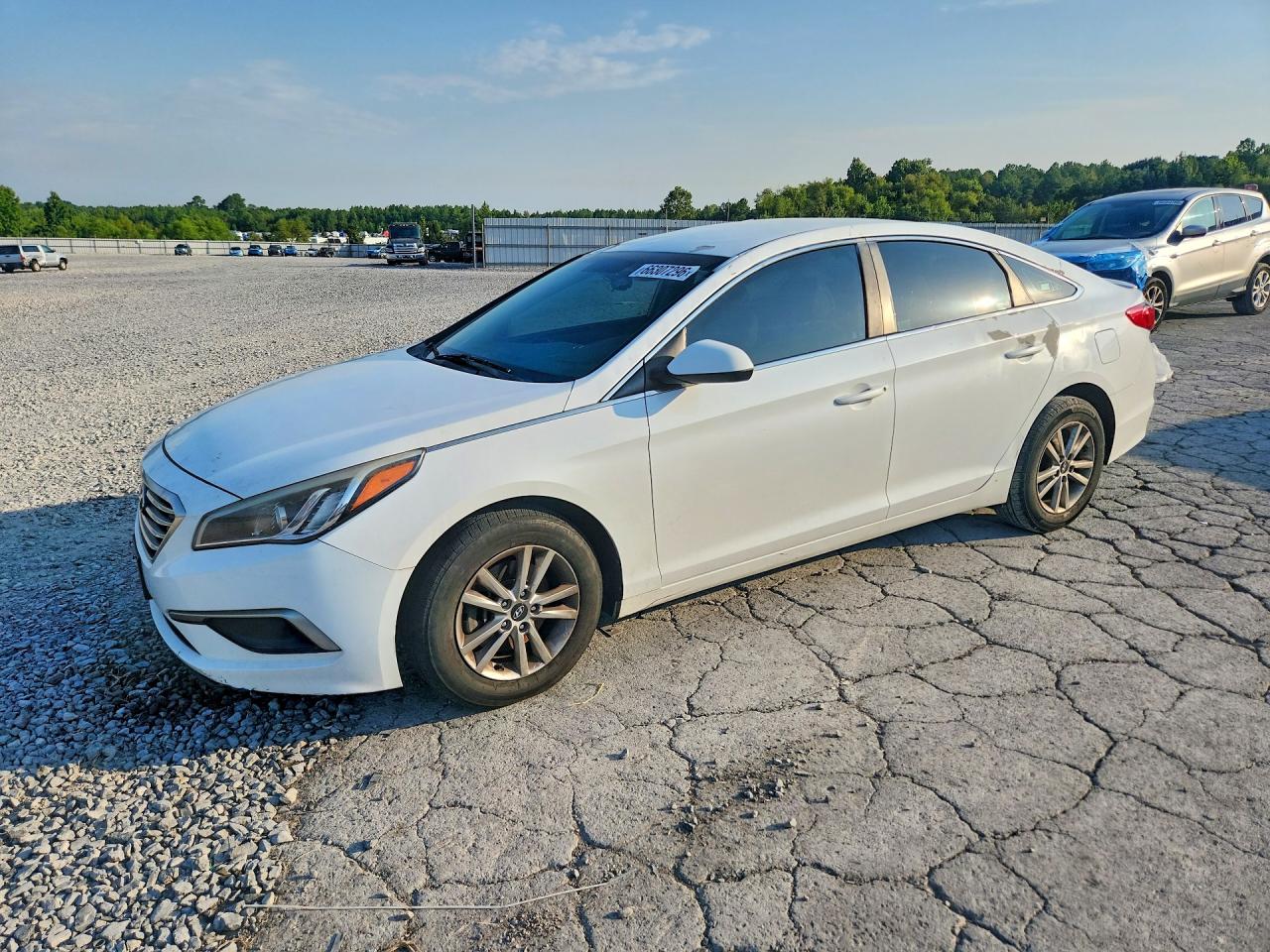 2016 HYUNDAI SONATA SE  