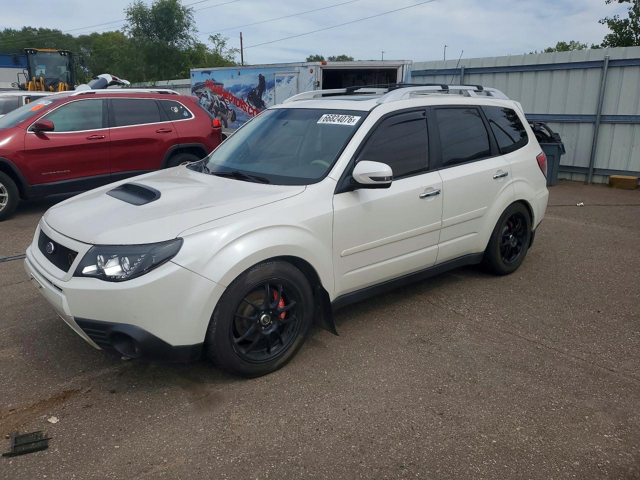 2013 SUBARU FORESTER TOURING  