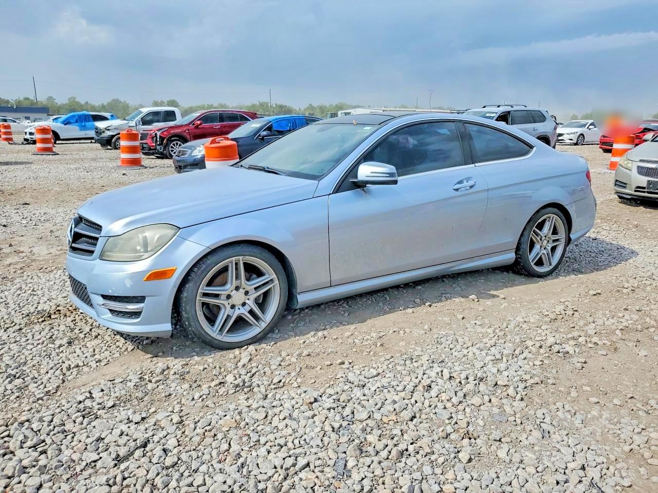 2015 MERCEDES-BENZ C 250  