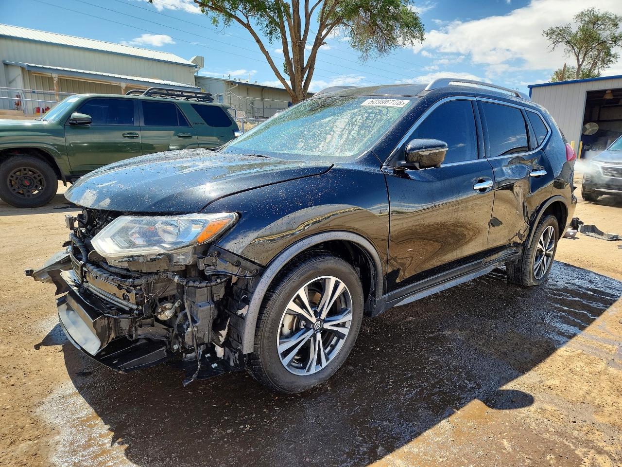 2020 NISSAN ROGUE SV  