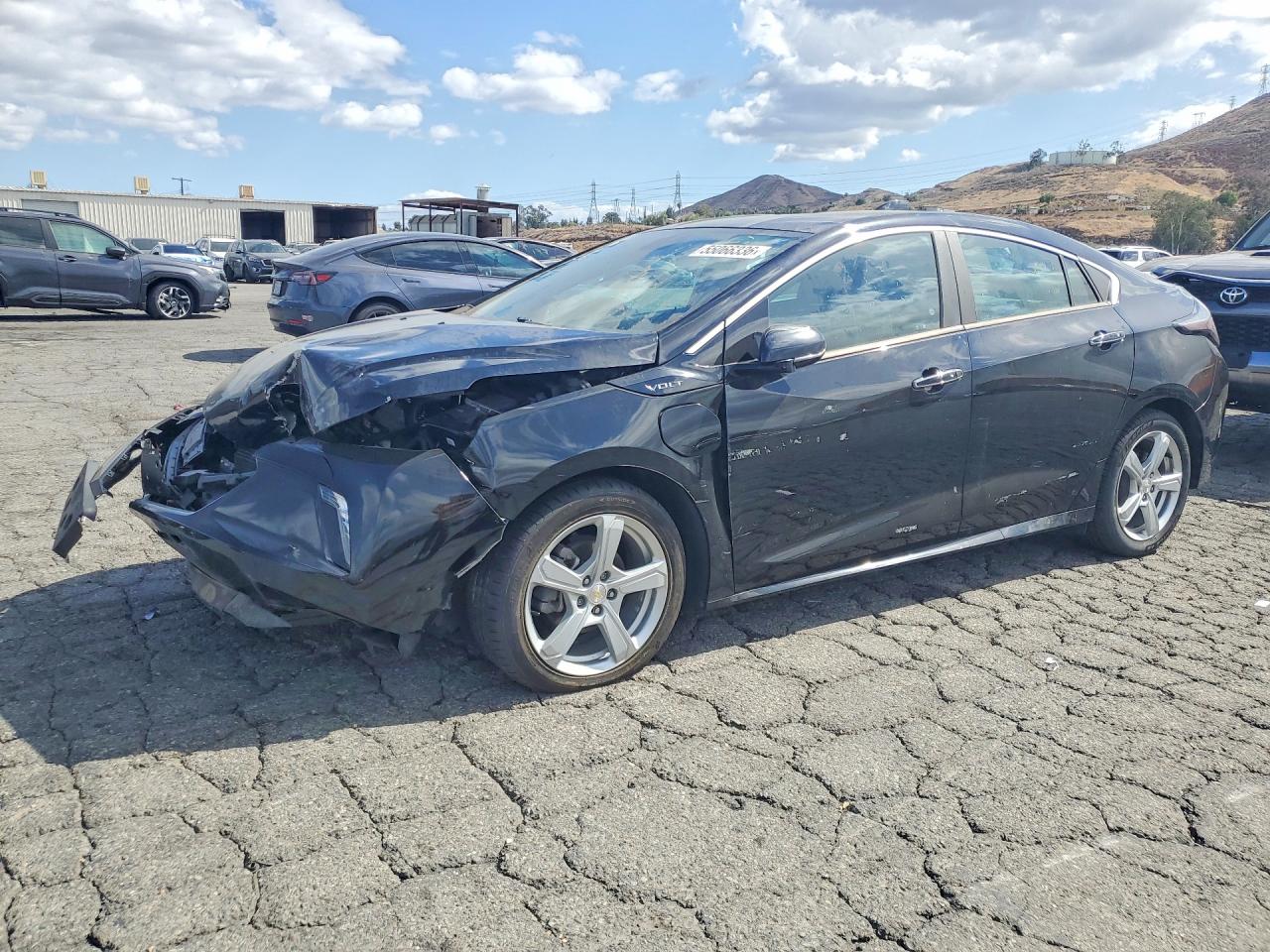 2018 CHEVROLET VOLT LT  