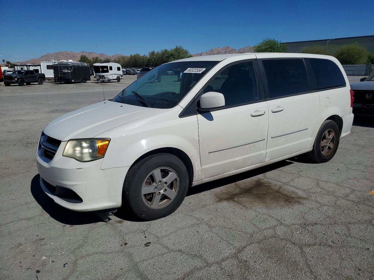 2013 DODGE GRAND CARAVAN SXT  