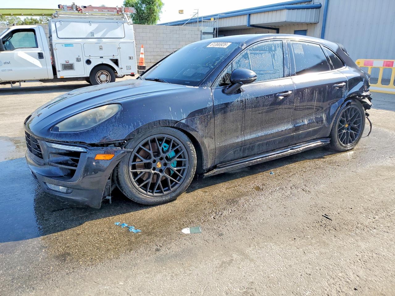 2017 PORSCHE MACAN GTS  