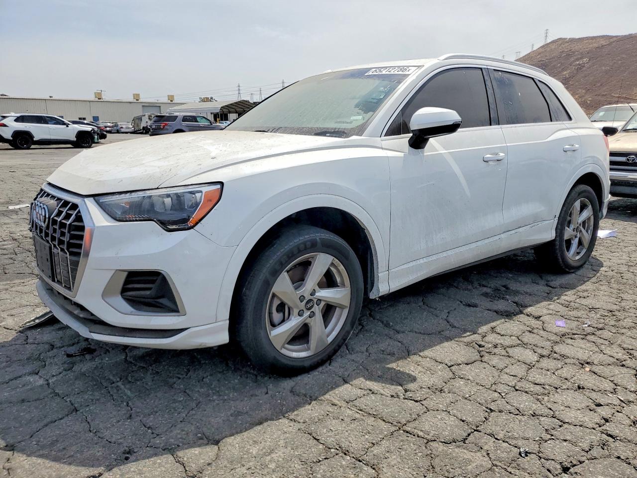 2021 AUDI Q3 PREMIUM 40  