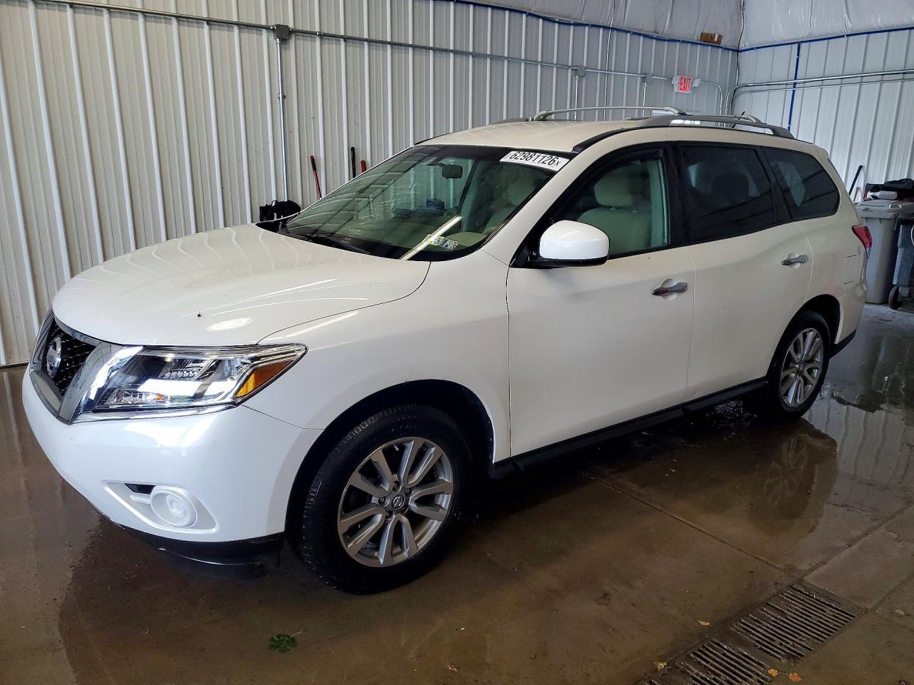2013 NISSAN PATHFINDER S  