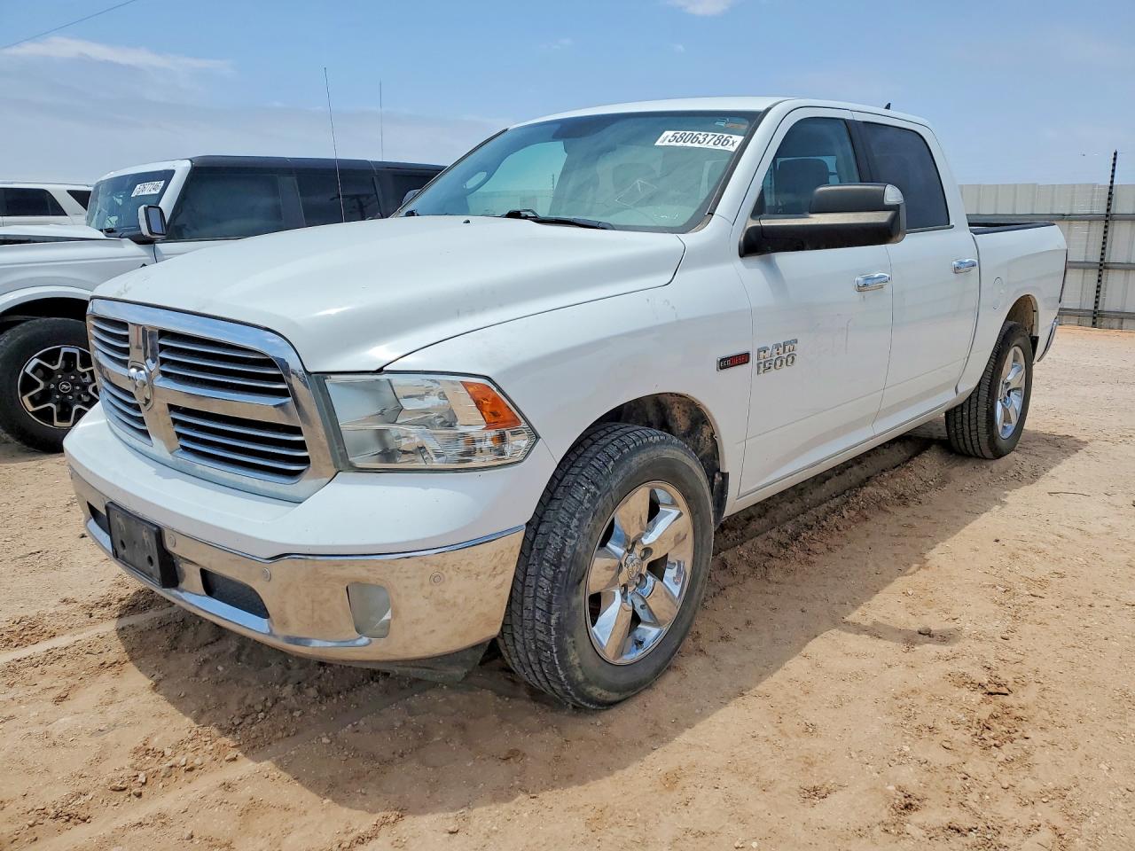 2018 RAM 1500 SLT  