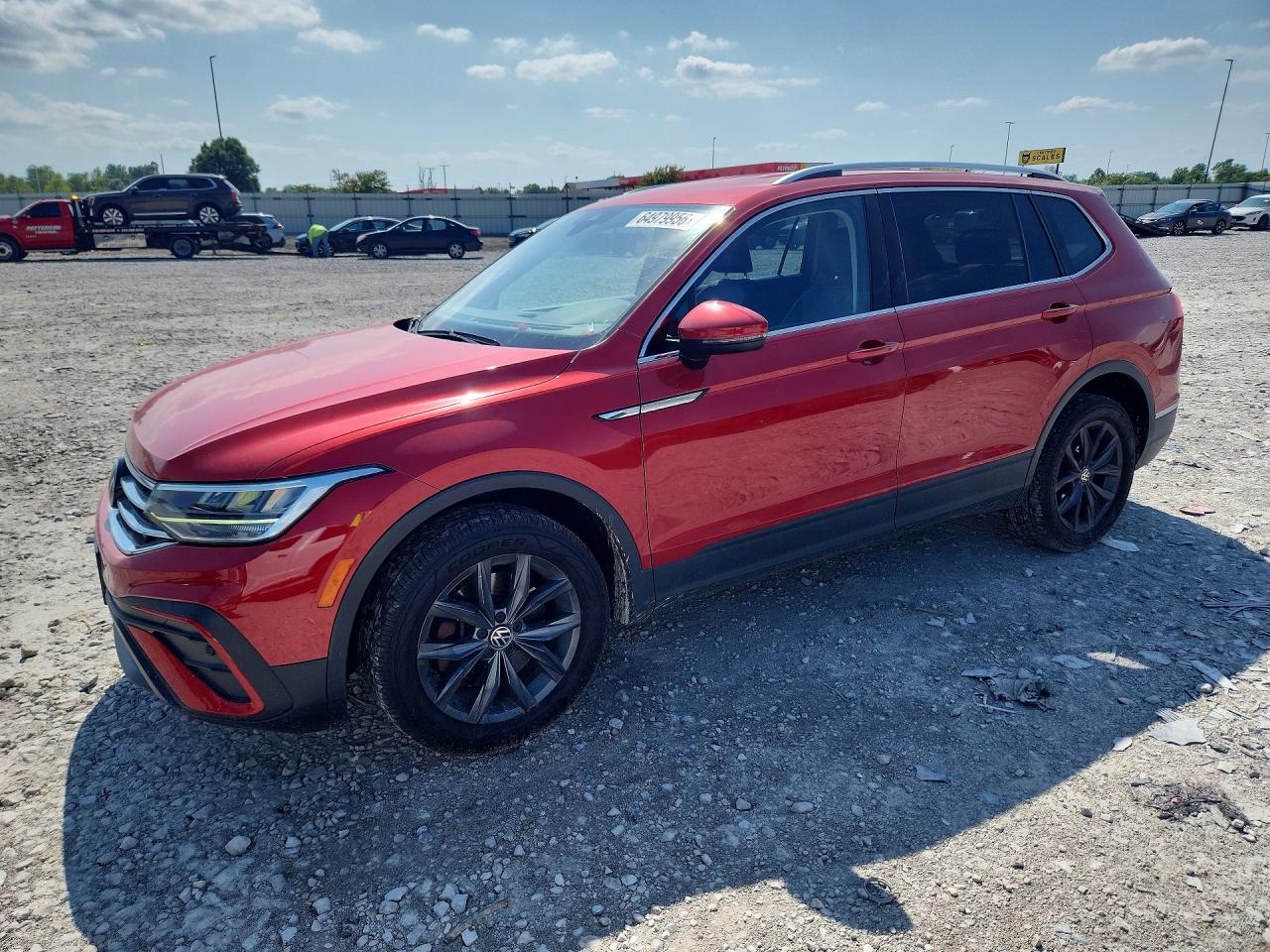 2022 VOLKSWAGEN TIGUAN SE  