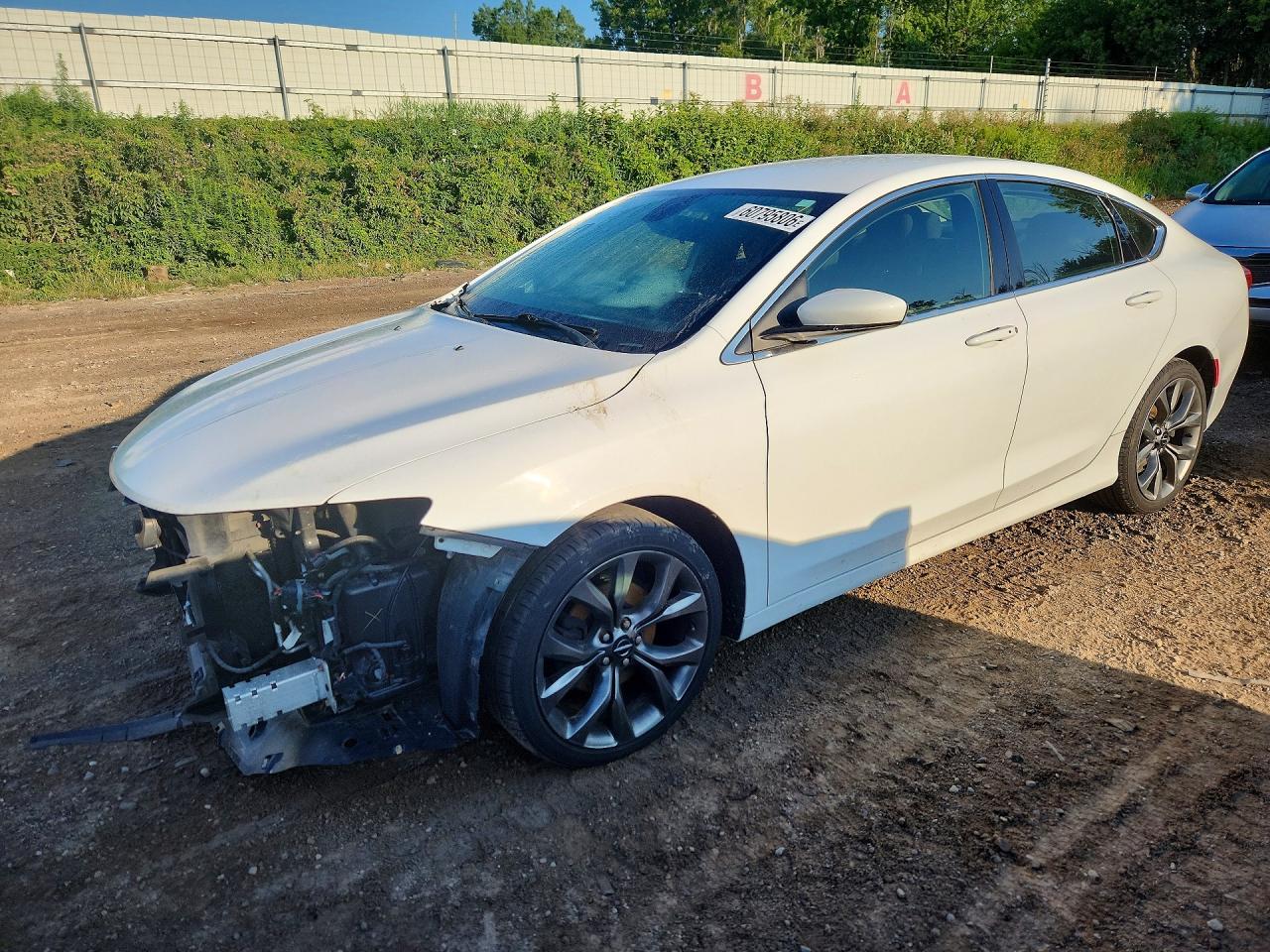 2015 CHRYSLER 200 LX  