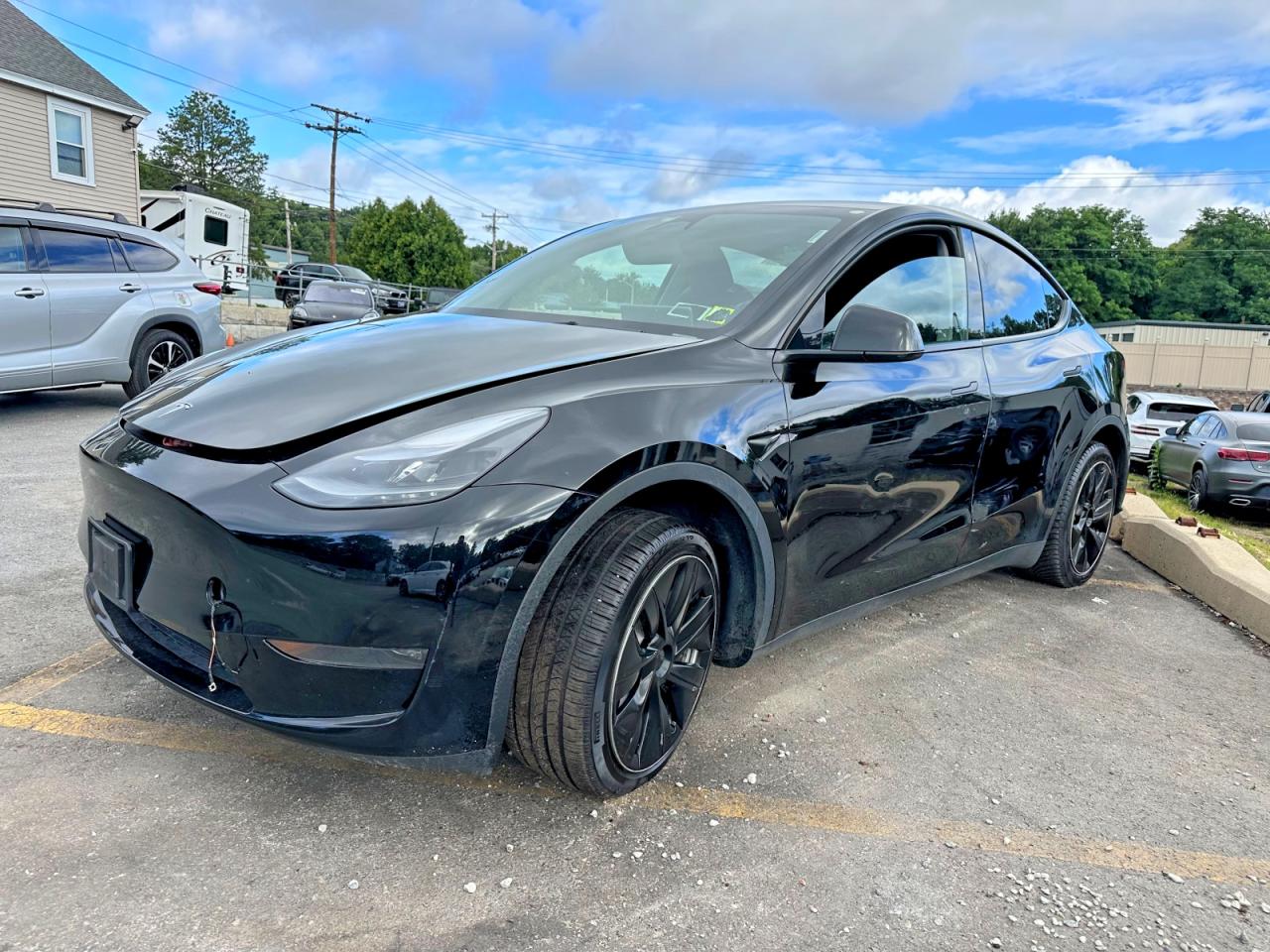 2024 TESLA MODEL Y   