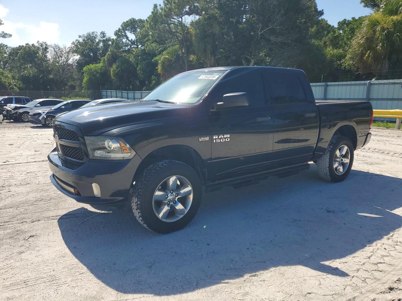 2015 RAM 1500 ST  