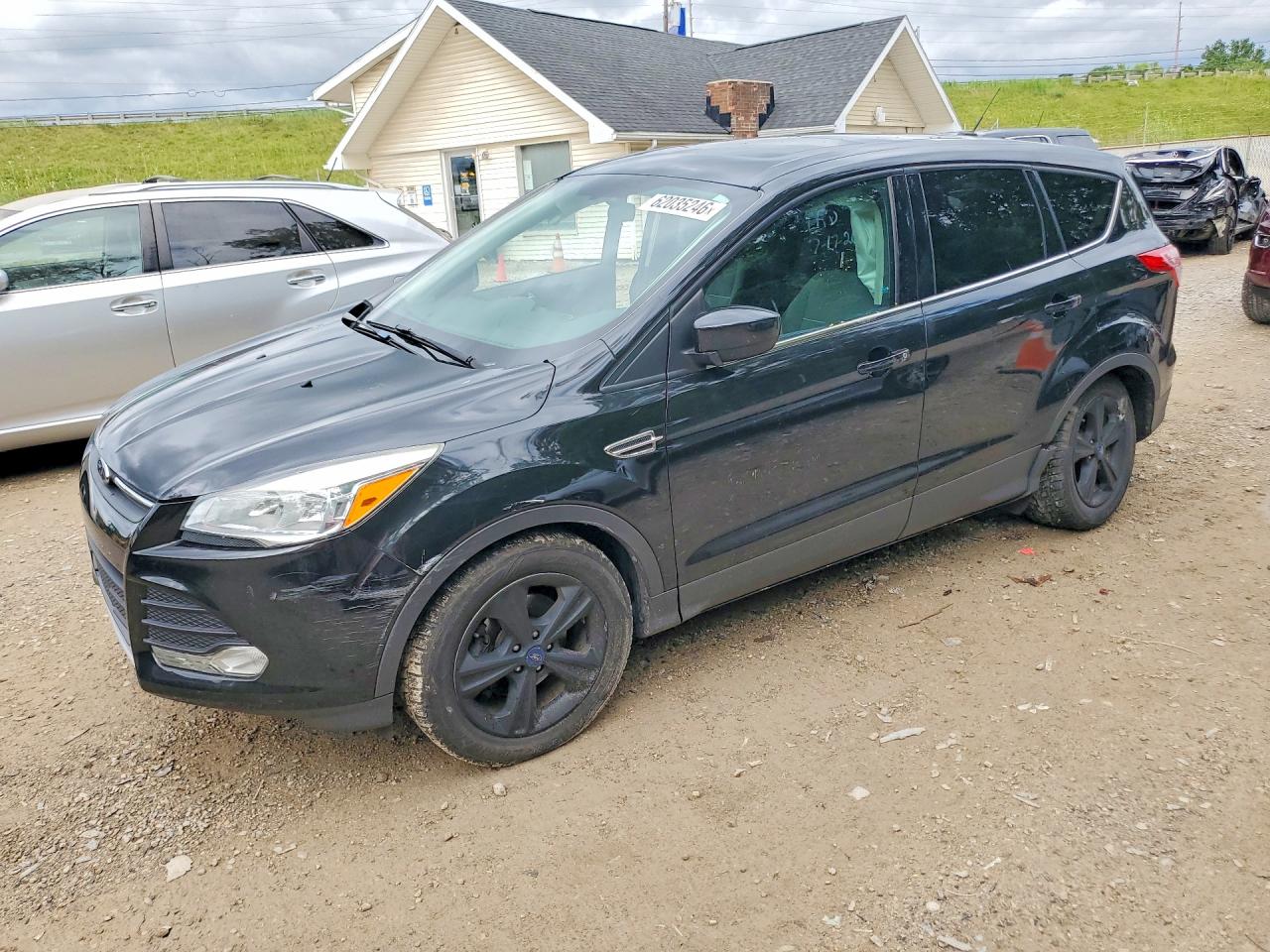 2014 FORD ESCAPE SE  