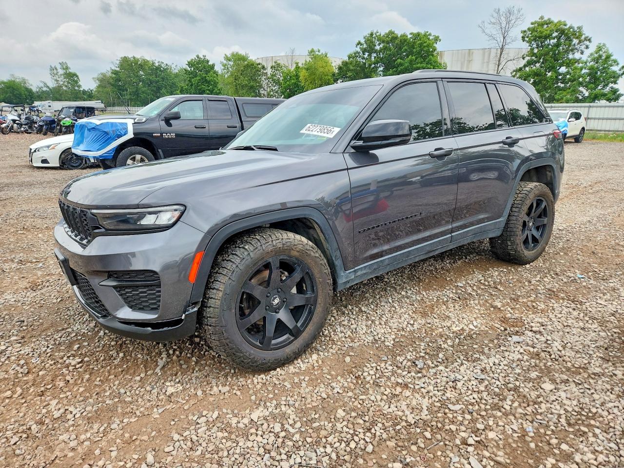 2024 JEEP GRAND CHEROKEE LAREDO  