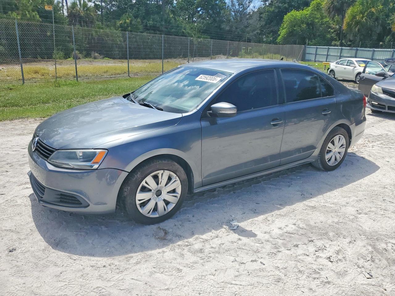 2014 VOLKSWAGEN JETTA SE  