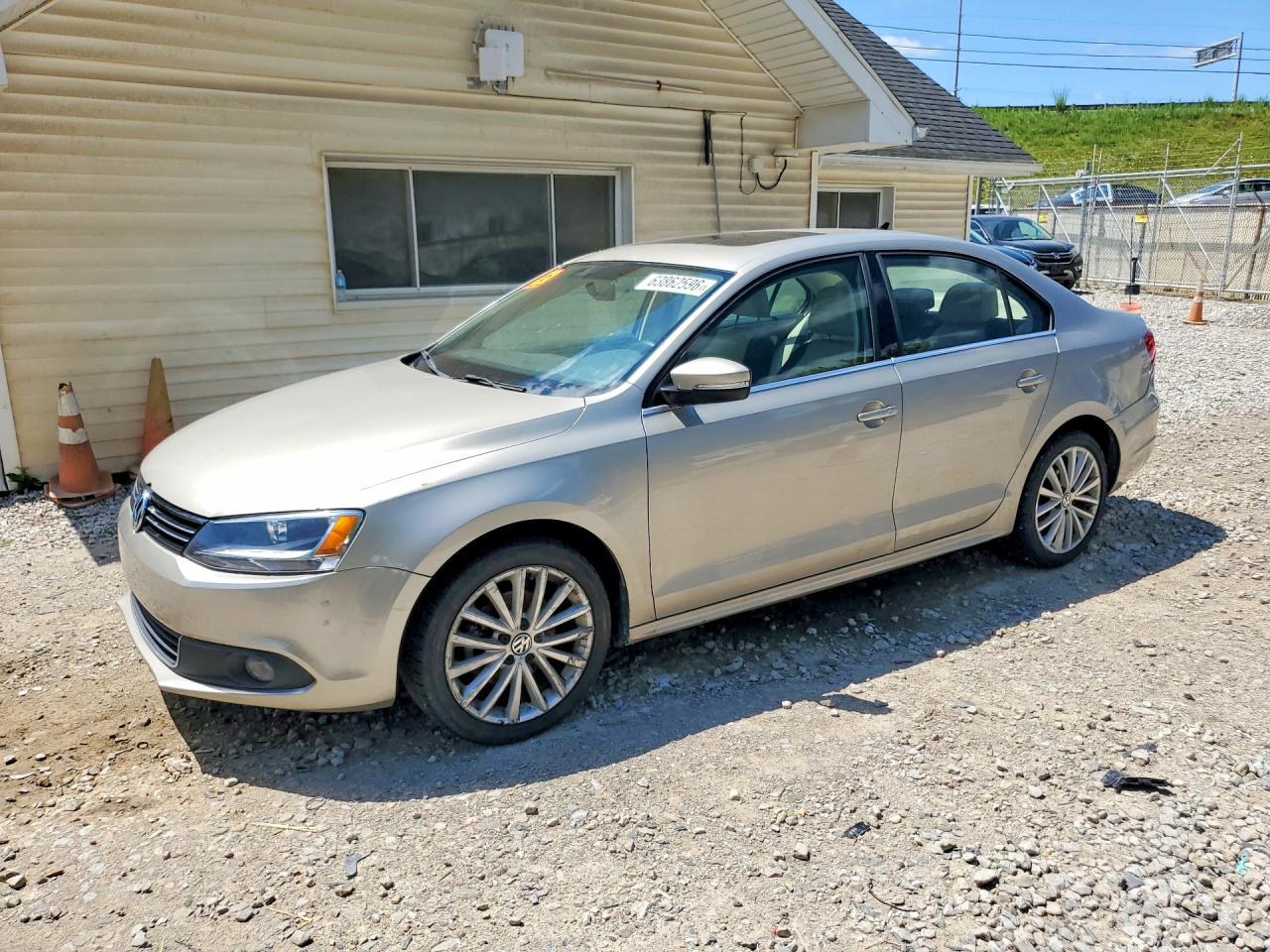 2014 VOLKSWAGEN JETTA SEL  
