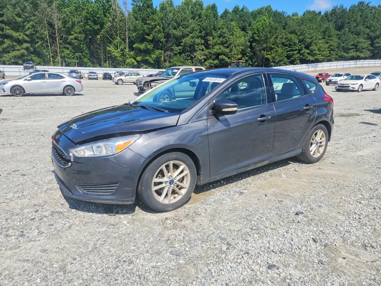 2016 FORD FOCUS SE  