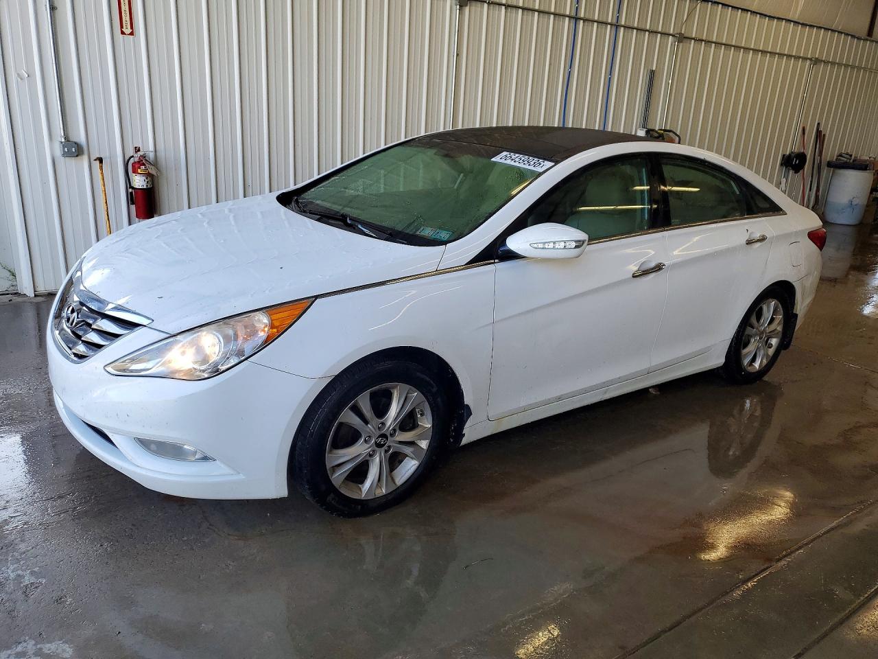 2013 HYUNDAI SONATA LIMITED  