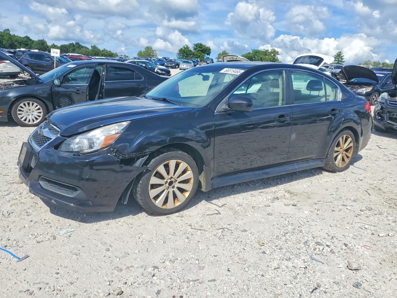 2013 SUBARU LEGACY 2.5I PREMIUM  