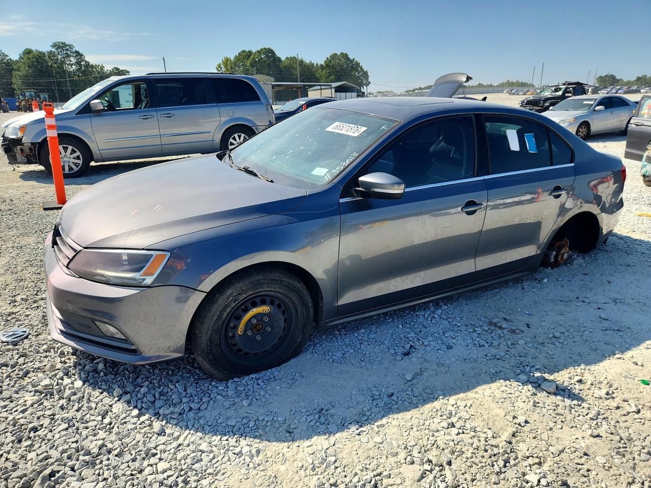 2015 VOLKSWAGEN JETTA SE  